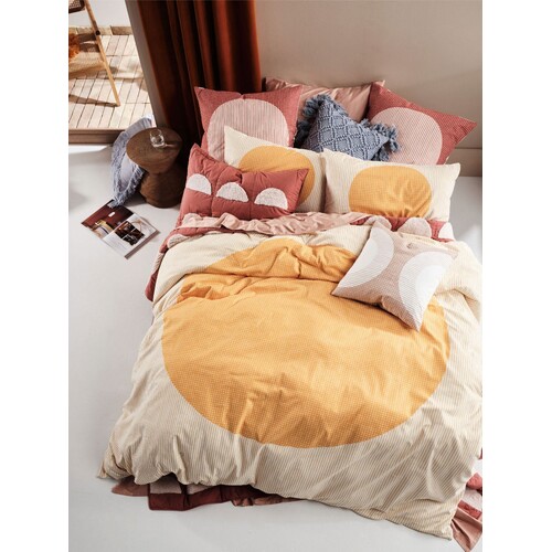 Solar Marigold Quilt Cover Set